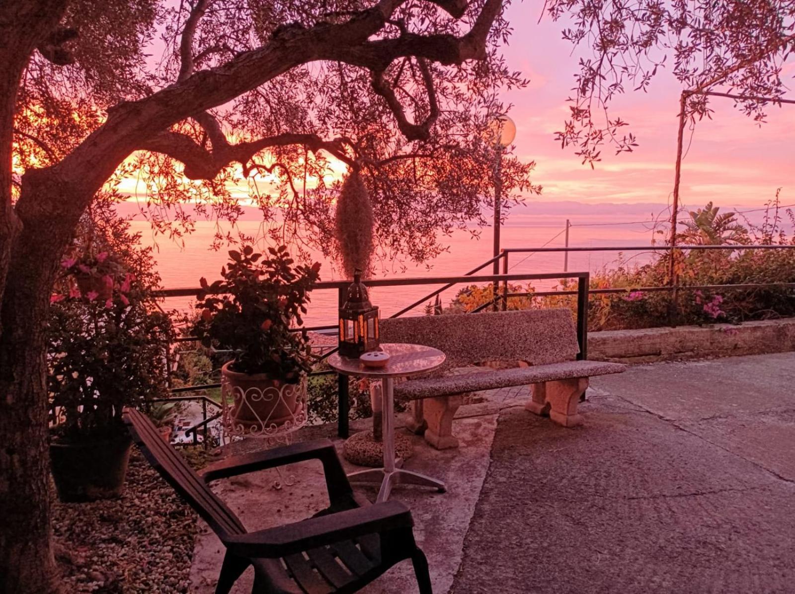 Gli Orti Sul Mare 2 Vista Mare Appartement Bordighera Buitenkant foto